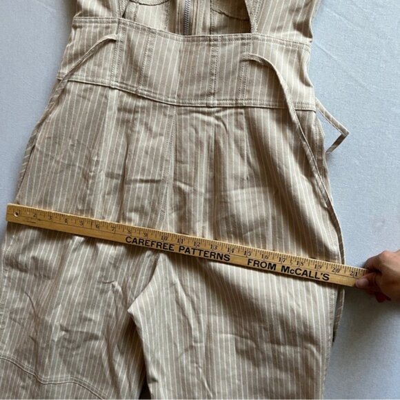 Tularosa Revolve Nora Jumpsuit in Almond Stripe Sz S - Picture 12 of 15